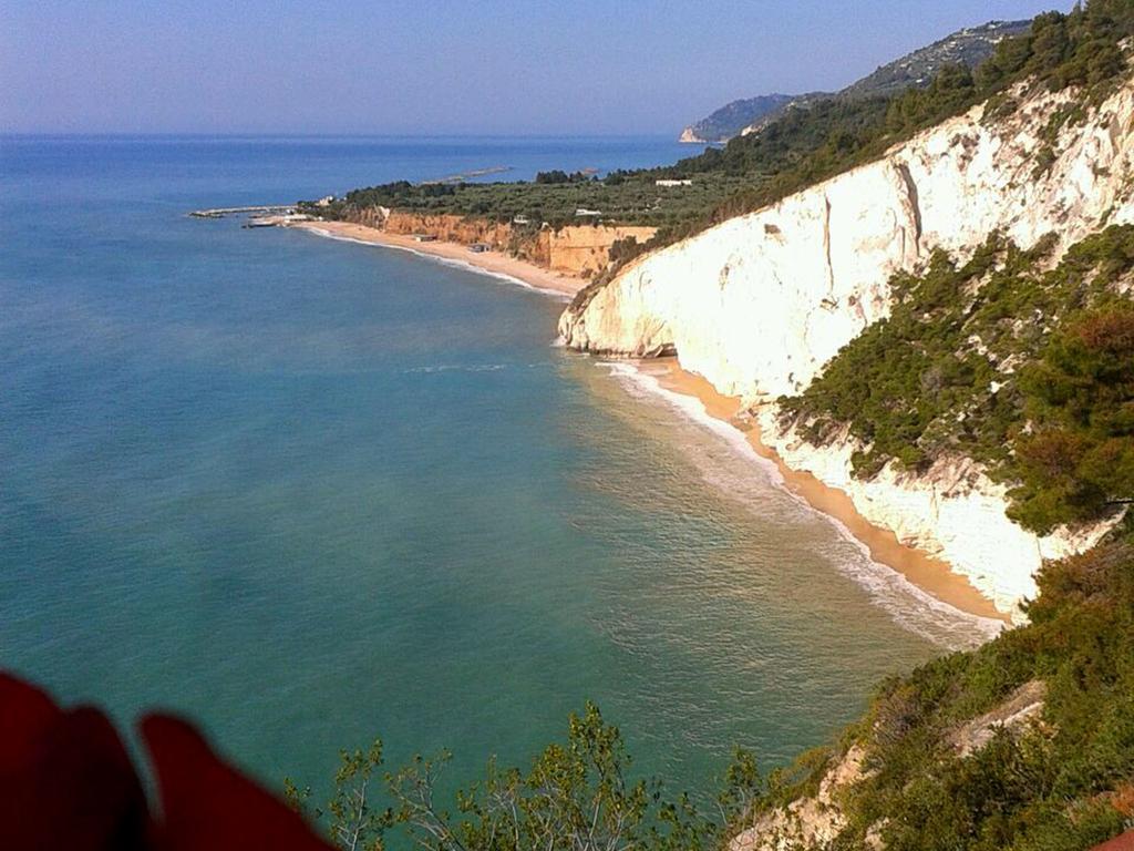 Вілла Leonardo Casa Vacanze Маттіната Екстер'єр фото