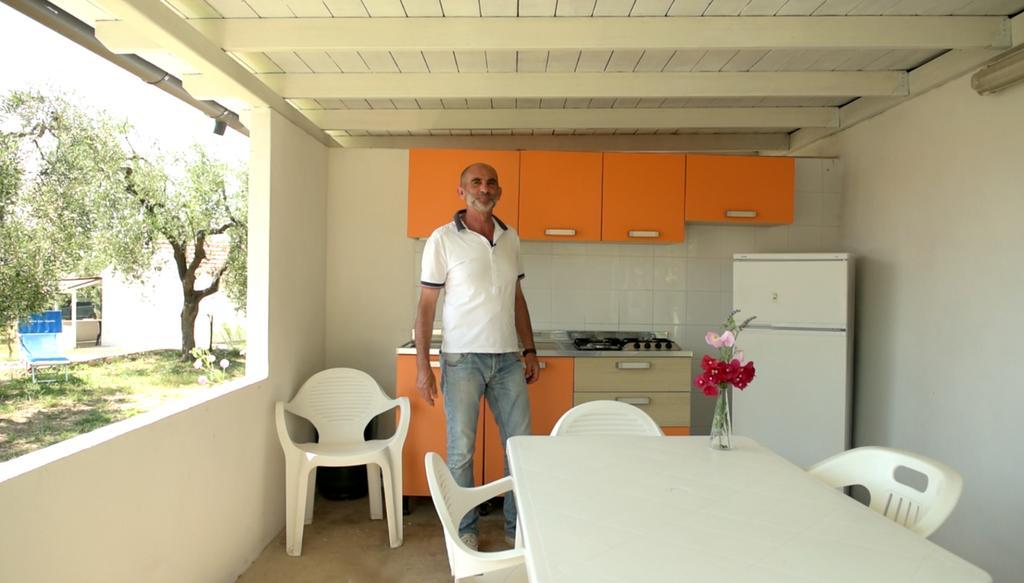 Вілла Leonardo Casa Vacanze Маттіната Екстер'єр фото