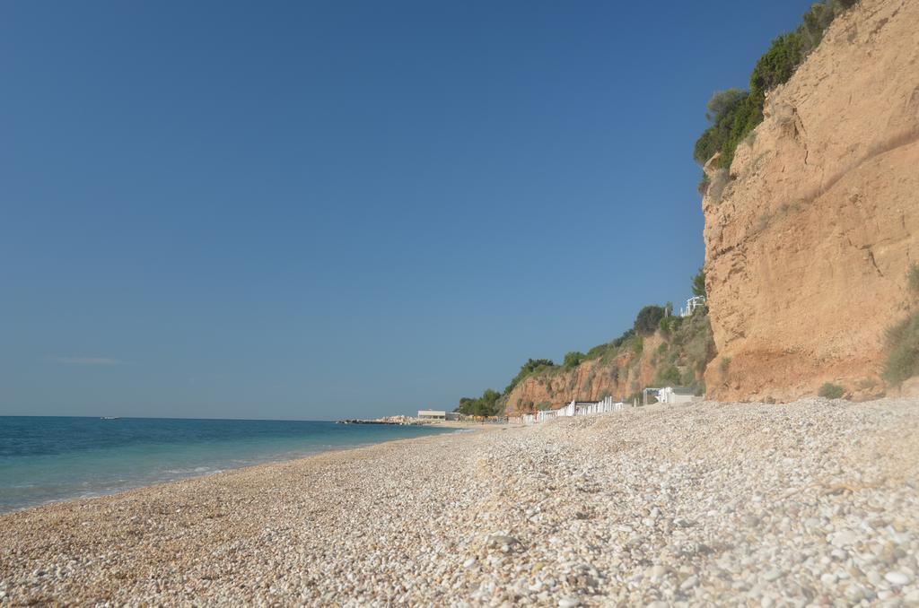 Вілла Leonardo Casa Vacanze Маттіната Екстер'єр фото